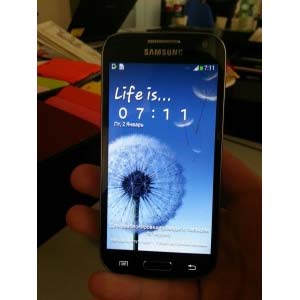 Samsung-Galaxy-S4-Mini-01-IDBOOX