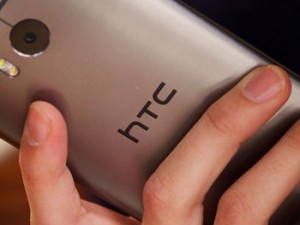 HTC smartwatch et One M9