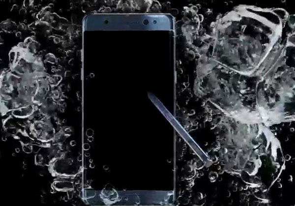 Galaxy Note 7 Samsung s'explique en vidéo
