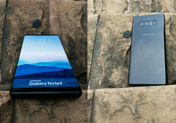 Galaxy Note 8 brochure et maquette