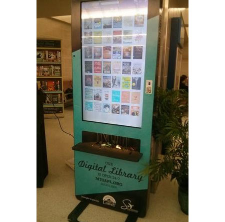 Bibliothèque borne numérique dans aéroport