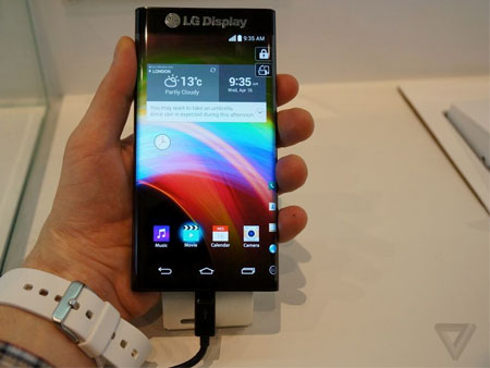 LG ecran flexible comme Galaxy Note Edge