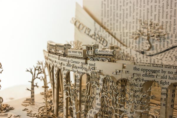 Sculpture-livre-Thomas-Wightman-04