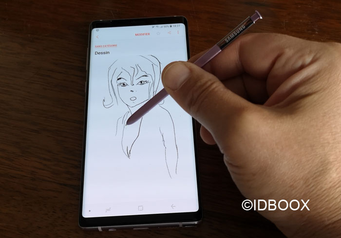 Galaxy Note 10 vers un design déconcertant