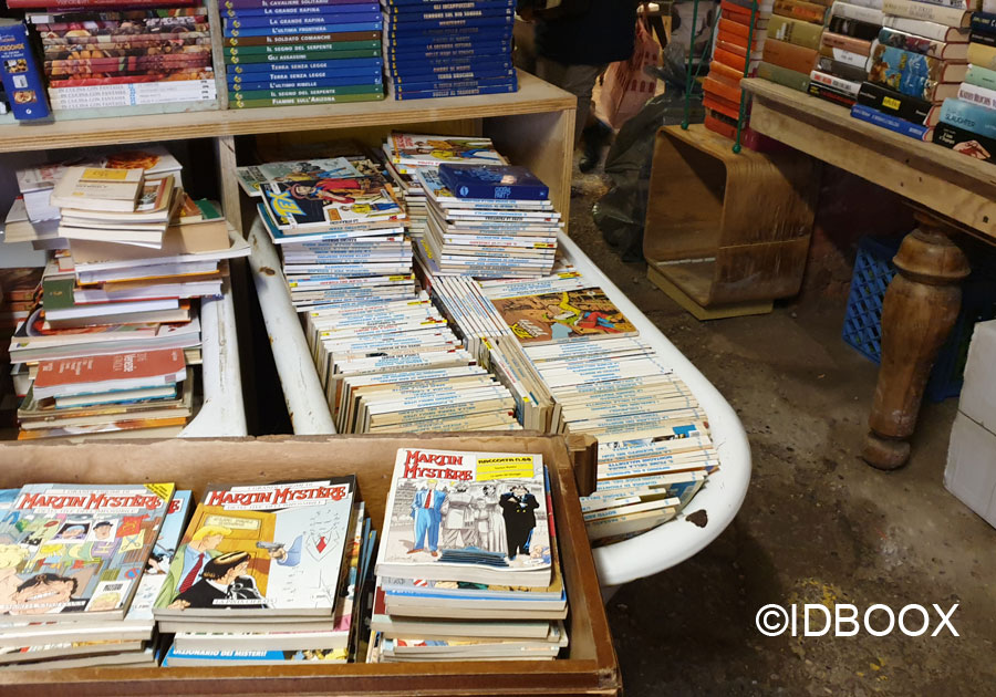 Librairie-Acqua-Alta-Venise-06