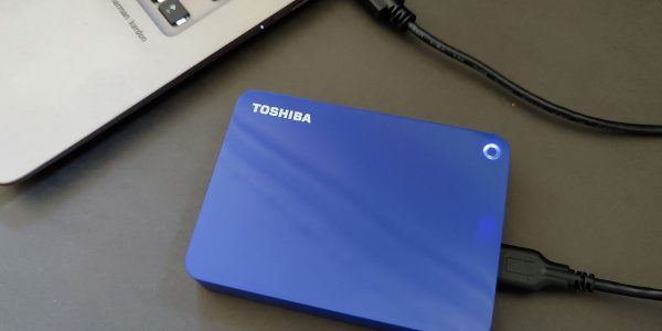 Toshiba Canvio Advance 4To – Test du disque dur externe