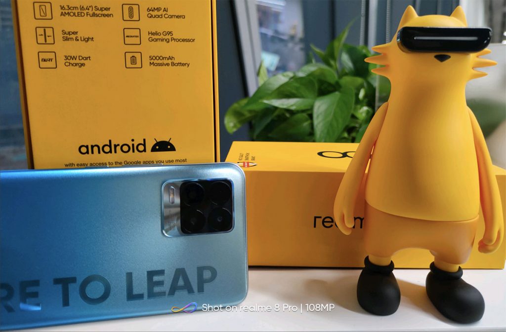 realme 8 - Le CEO poste une photo du smartphone