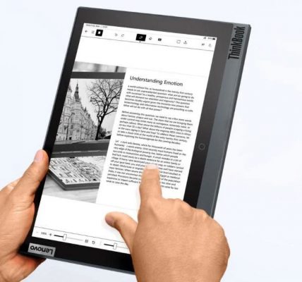 Lenovo ThinkBook Plus 2 Un PC avec un écran e-ink