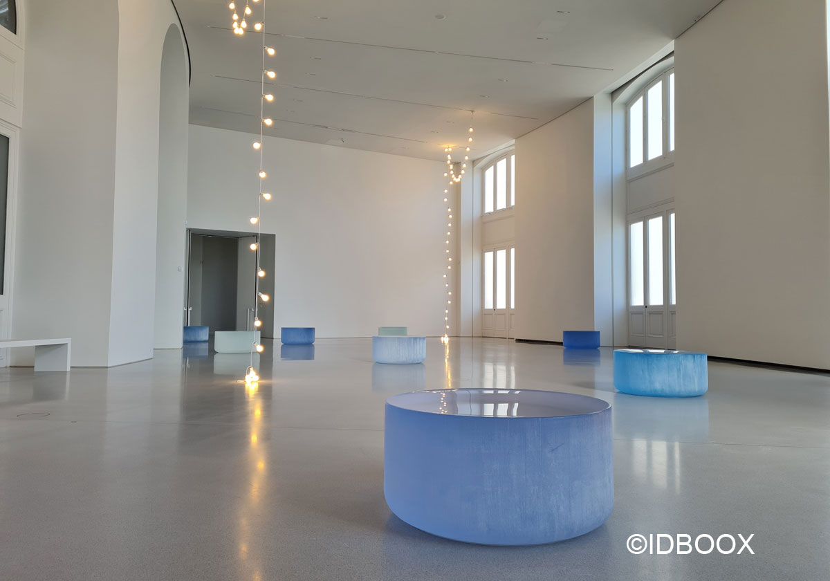 Bourse de Commerce - Pinault Collection accueille une double installation de Roni Horn et Felix Gonzalez-Torres.