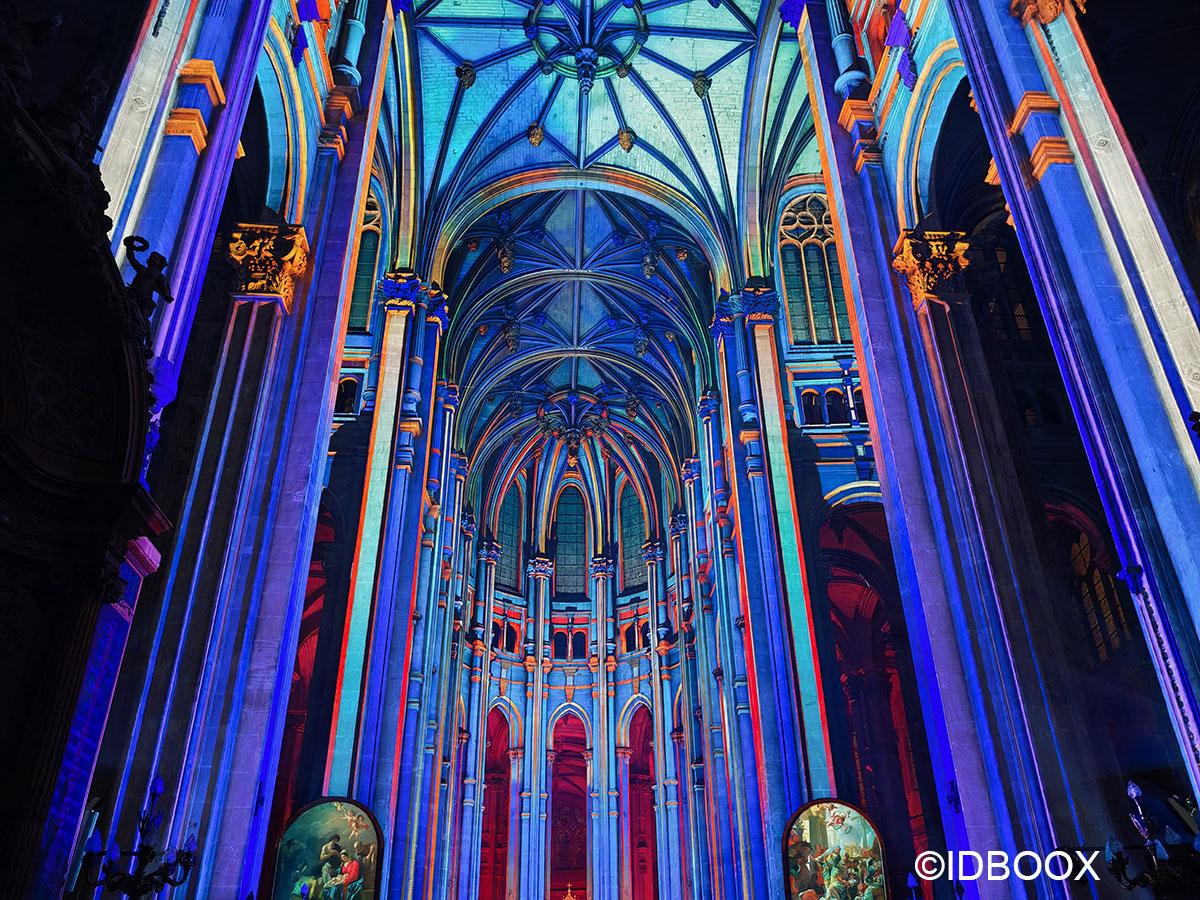 Expo Luminiscence dans l'église Saint Eustache à Paris - Découverte en vidéo et en images