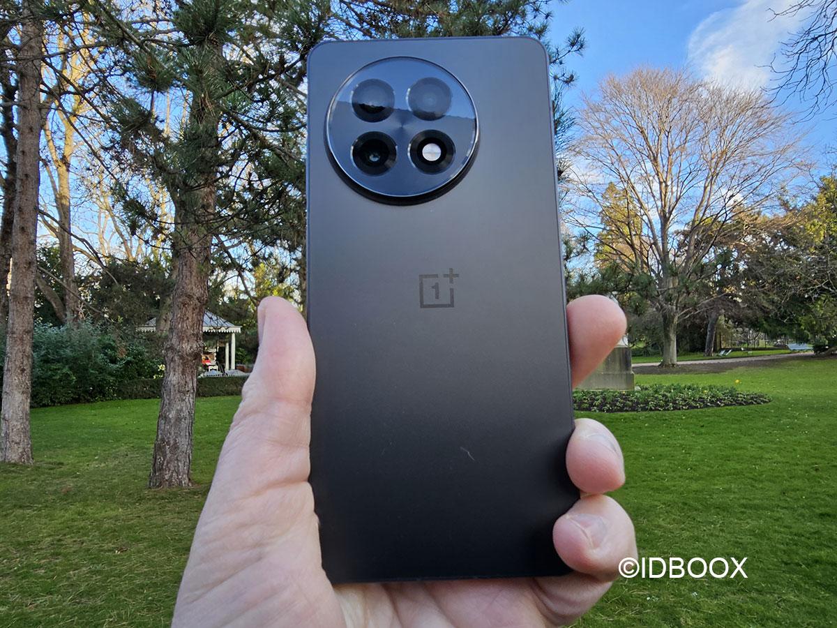 OnePlus 13R tout ce qu'il faut savoir sur ce smartphone à prix modéré parfait pour le gaming