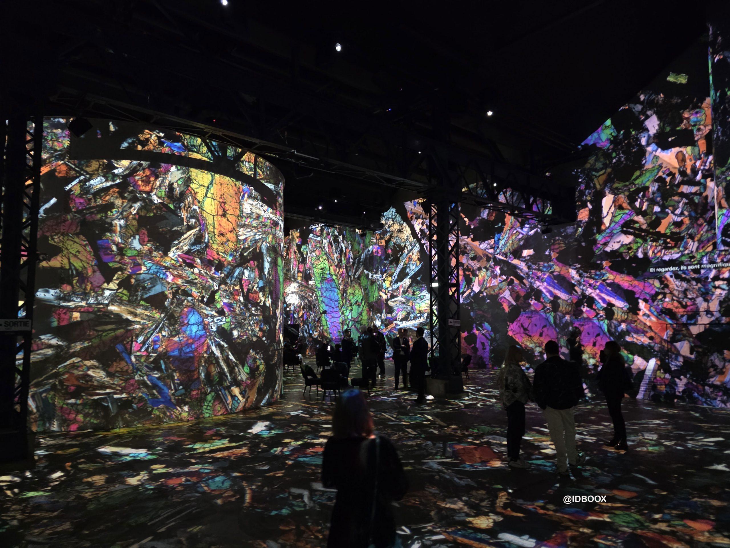 Destination Lune avec Tom Hanks à L'Atelier des Lumières