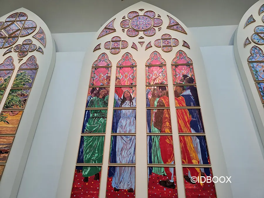 Vitraux Notre dame de paris Expo